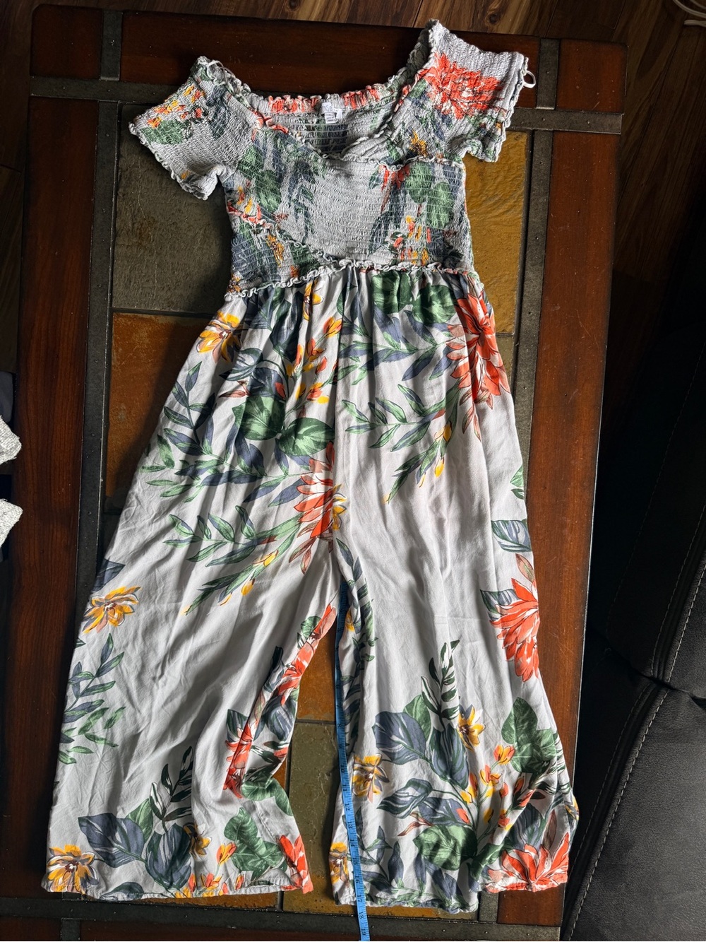 Patrons of peace lightweight romper floral cinched bust and waist small beachy